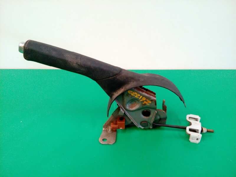 Recambio de palanca freno de mano para toyota yaris active referencia OEM IAM Recambio de palanca freno de mano para toyota yaris active referencia OEM IAM