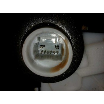 Recambio de cerradura puerta delantera izquierda para toyota yaris active referencia OEM IAM T4311140F3  