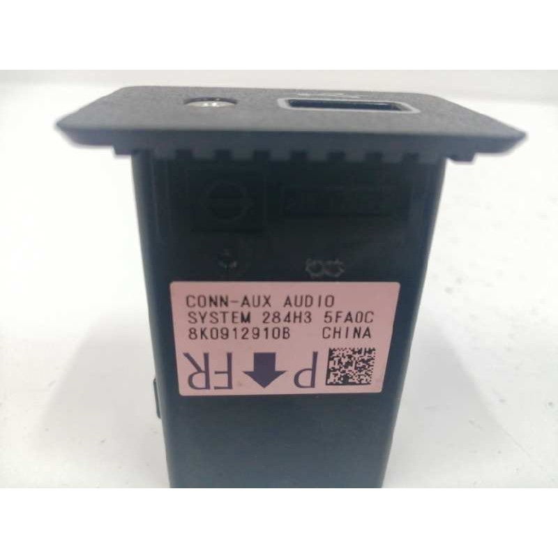 MODULO ELECTRONICO CONEXION AUXILIAR JACK Y USB