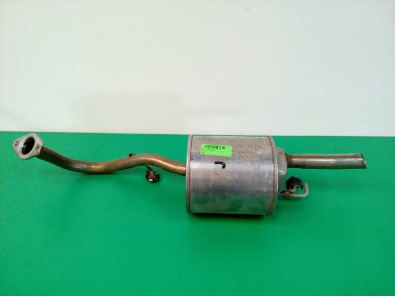 Recambio de tubo escape trasero para toyota yaris active referencia OEM IAM 10Q02  