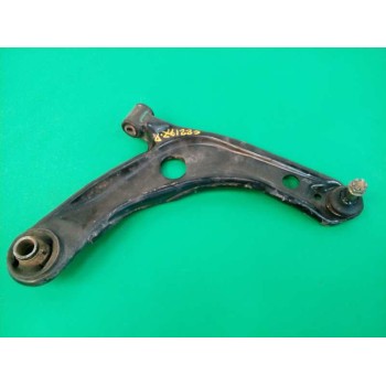 Recambio de brazo suspension inferior delantero derecho para toyota yaris active referencia OEM IAM   