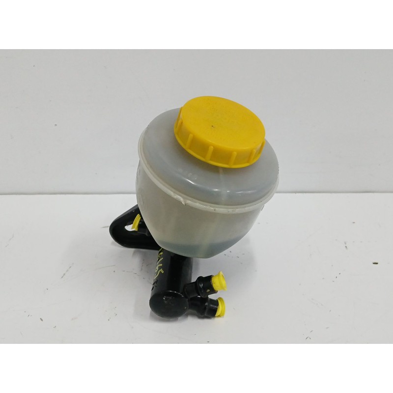 Recambio de bomba freno para nissan terrano ii (r20) 2.7 td 4wd referencia OEM IAM 74470892  