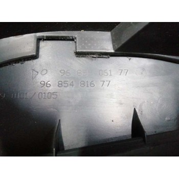 Recambio de salpicadero para peugeot 3008 1.6 hdi fap cat (9hz / dv6ted4) referencia OEM IAM 9685481677 CON HUECO PARA PROYECTOR