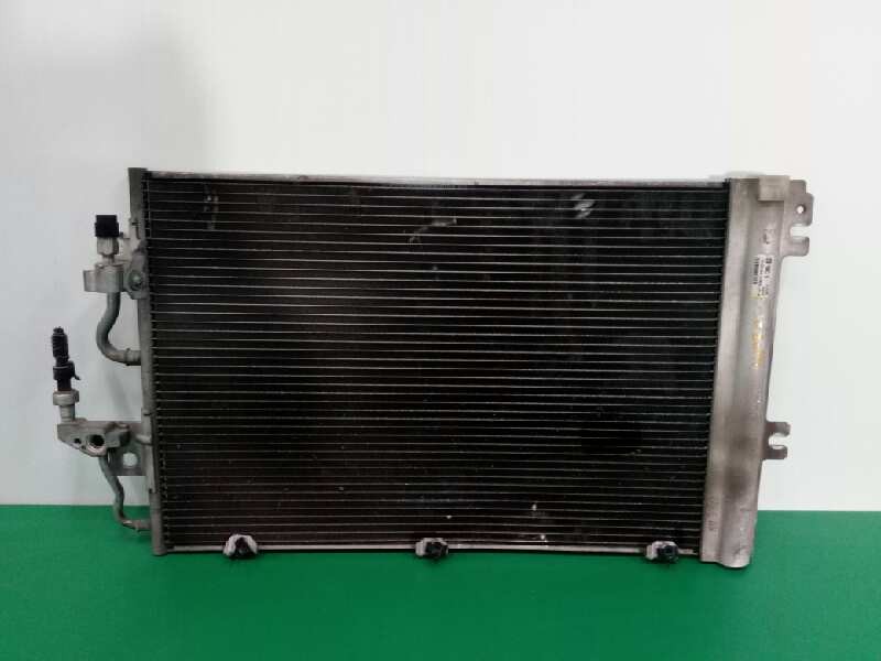 Recambio de condensador / radiador aire acondicionado para opel astra h berlina enjoy referencia OEM IAM 13129192  