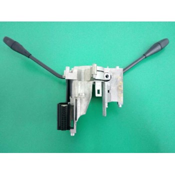 Recambio de mando multifuncion para mercedes-benz clase cls (w219) 320 cdi (219.322) referencia OEM IAM A1715402545  