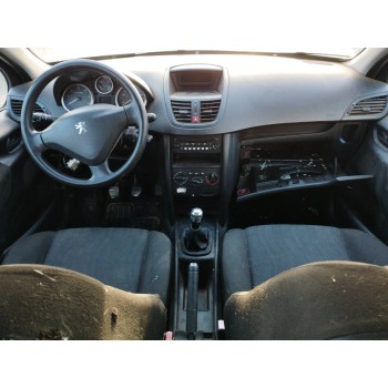 peugeot 207 del año 2008