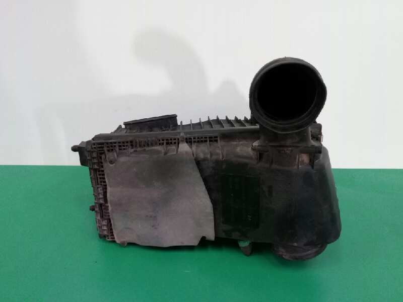 Recambio de filtro aire para porsche cayenne (typ 9pa1) s referencia OEM IAM 7L5129607E  