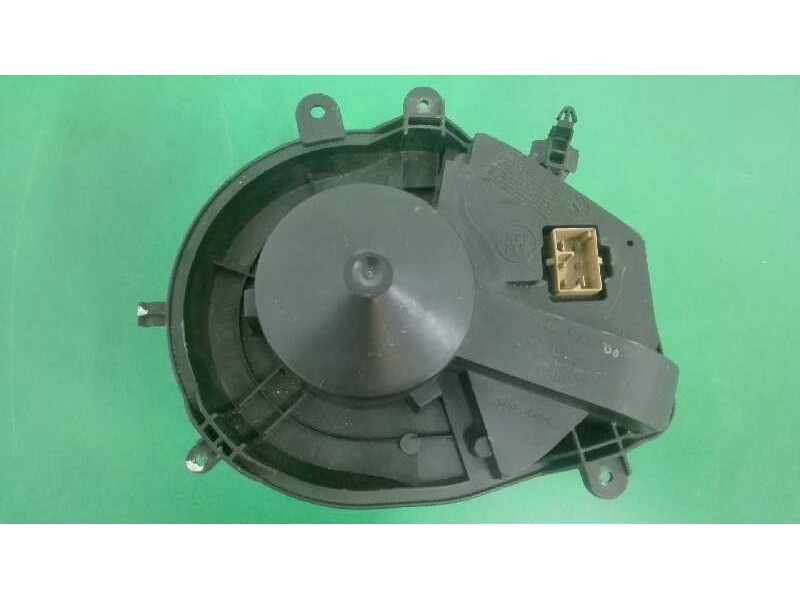 Recambio de motor calefaccion para volkswagen passat berlina (3b3) v6 tdi highline 4motion referencia OEM IAM 8D1820021 74022123
