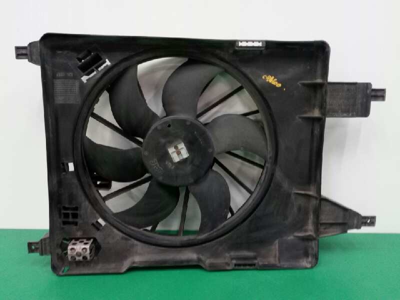 Recambio de electroventilador para renault scenic ii luxe privilege referencia OEM IAM 8200151465  