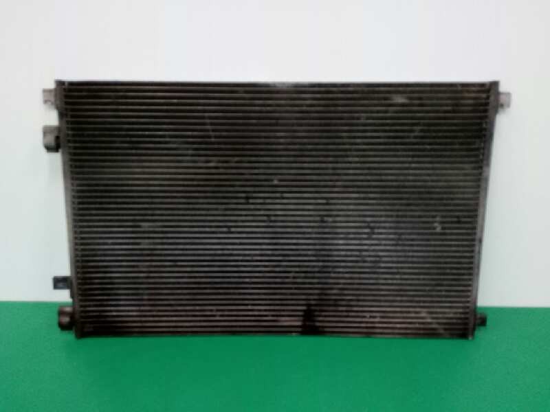 Recambio de condensador / radiador aire acondicionado para renault scenic ii luxe privilege referencia OEM IAM 8200115543  