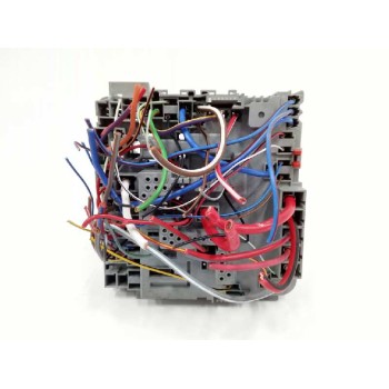 Recambio de caja reles / fusibles para fiat tipo ii (357) fam 1.6 jtdm 16v referencia OEM IAM 52028777  