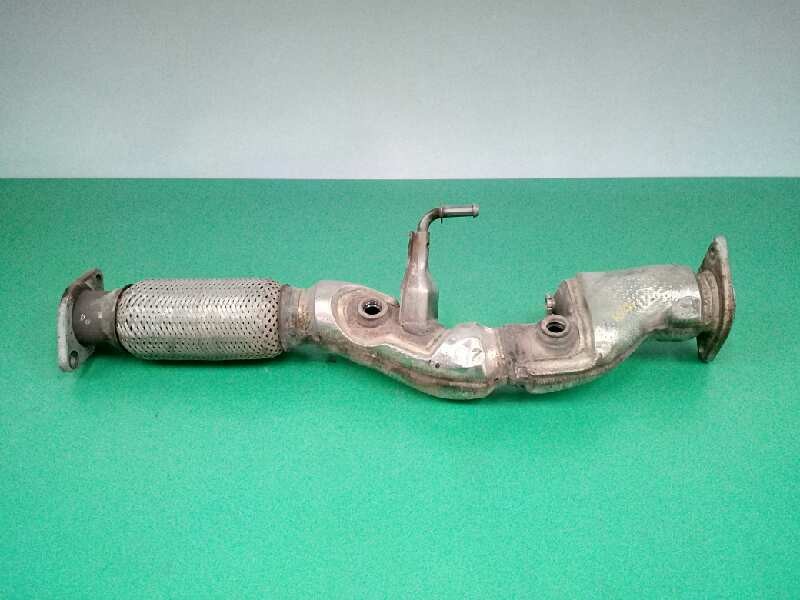 Recambio de tubo escape delantero para hyundai h350 kasten 2.5 crdi cat referencia OEM IAM 2871059601  