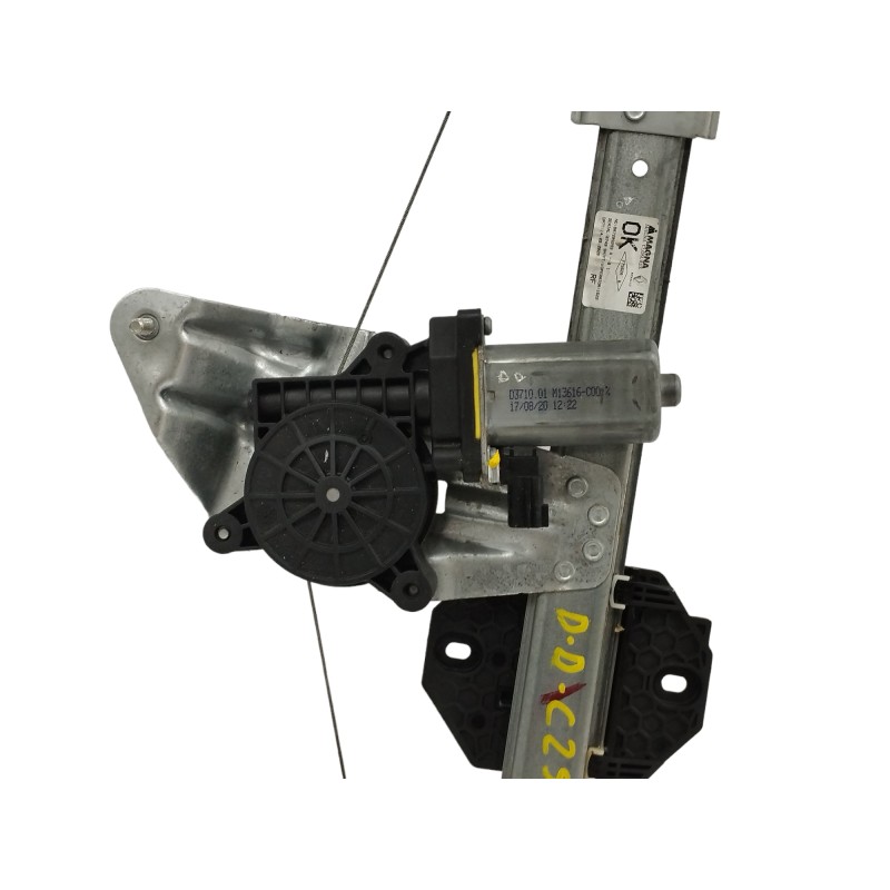 ELEVALUNAS DELANTERO DERECHO