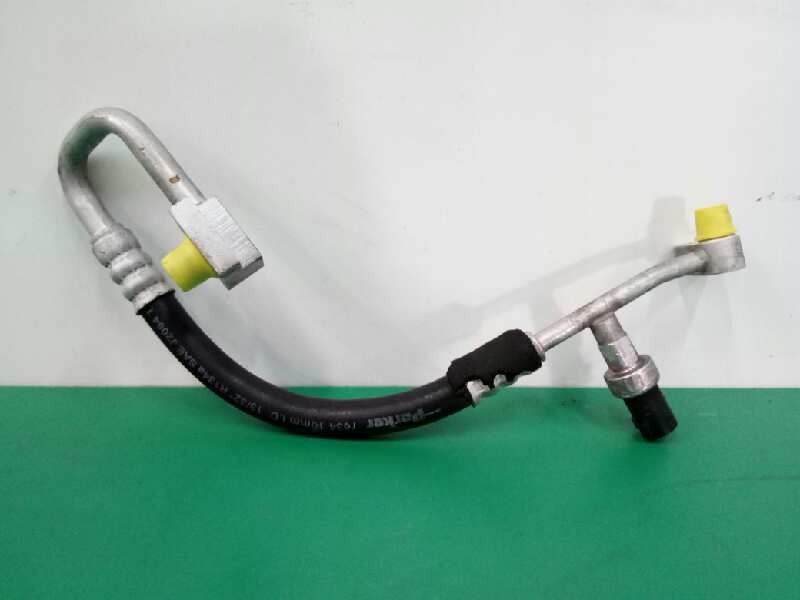 Recambio de tubos aire acondicionado para chrysler voyager (rg) 2.8 crd grand voyager limited referencia OEM IAM 05005212A  