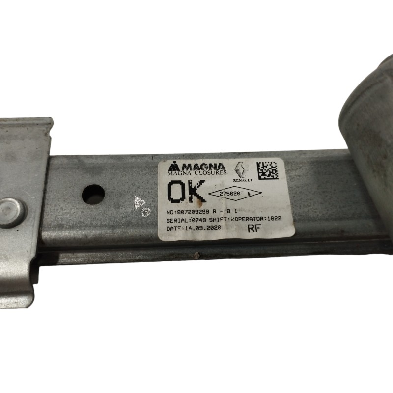 ELEVALUNAS DELANTERO DERECHO