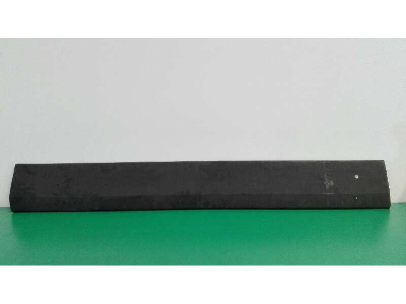 Recambio de moldura para volkswagen crafter combi (2e) 2.5 tdi dpf referencia OEM IAM A9066900762 PUERTA LATERAL IZQUIERDA Recambio de moldura para volkswagen crafter combi (2e) 2.5 tdi dpf referencia OEM IAM A9066900762 PUERTA LATERAL IZQUIERDA