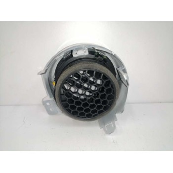 Recambio de rejilla aireadora para nissan micra v (k14) 1.0 12v cat referencia OEM IAM 687655FA0A DELANTERA DERECHA 