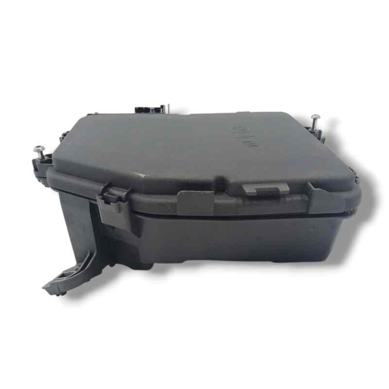 Recambio de caja reles / fusibles para mercedes-benz gla (h247) gla 200 d (247.712) referencia OEM IAM A1775404507  