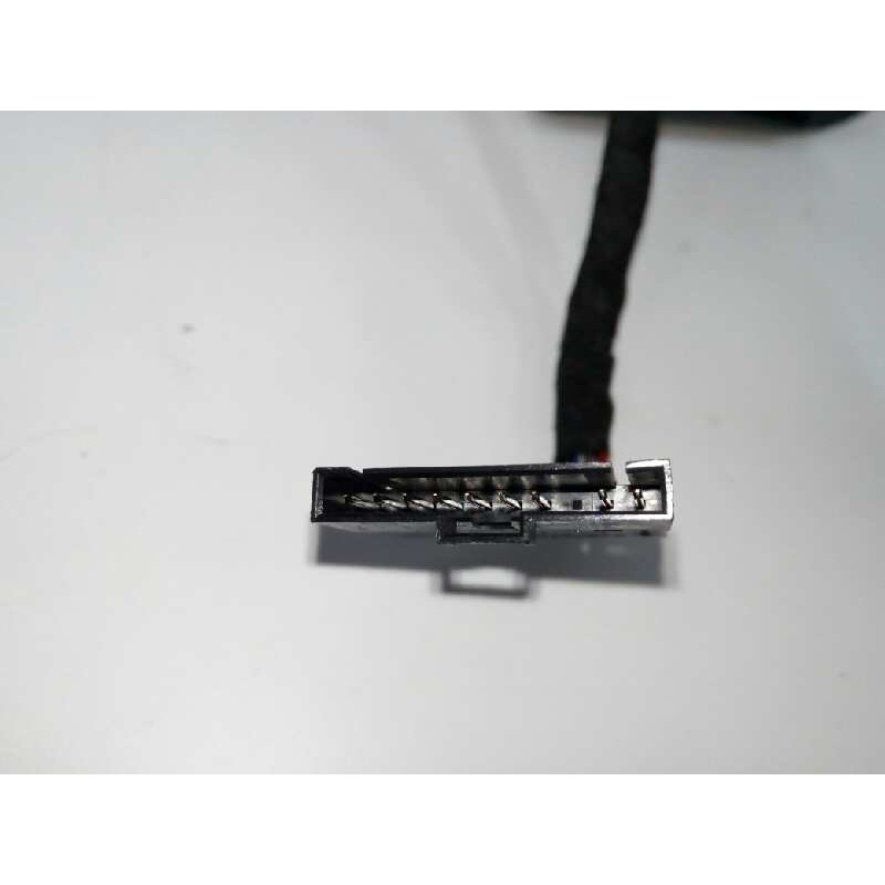 MANDO VOLANTE LADO IZQUIERDO