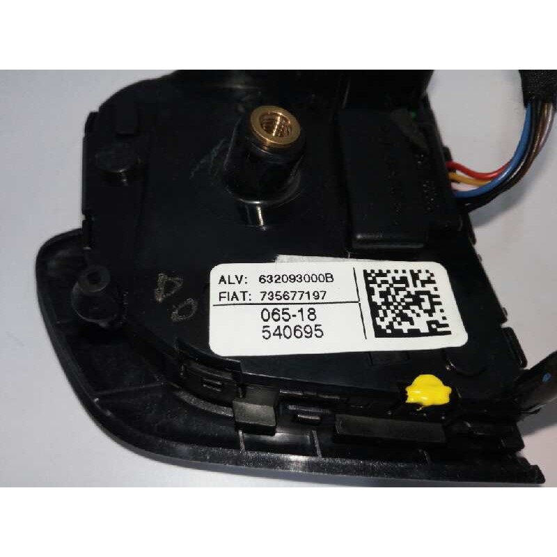 MANDO VOLANTE LADO IZQUIERDO