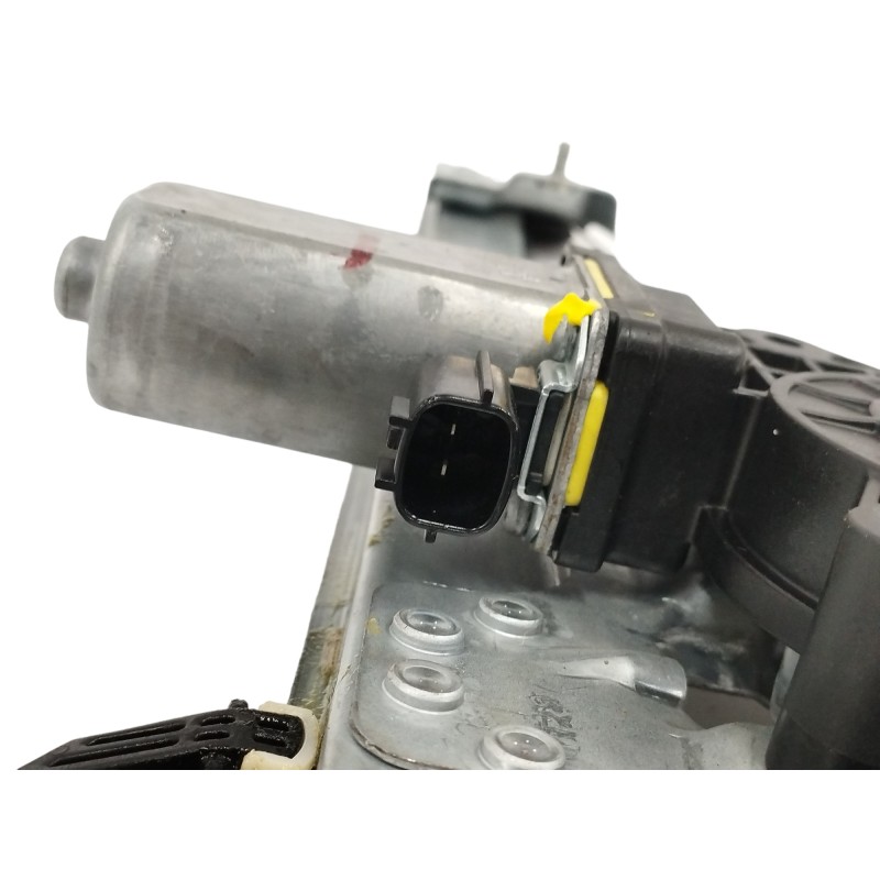 ELEVALUNAS TRASERO IZQUIERDO