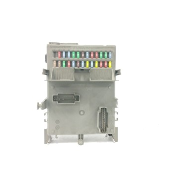 Recambio de caja reles / fusibles para renault laguna ii (bg0) 1.9 dci diesel referencia OEM IAM 8200447435  