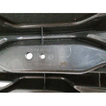 Recambio de rejilla delantera para volkswagen t-roc referencia OEM IAM 2GA853651B SIN LOGO R-LINE 