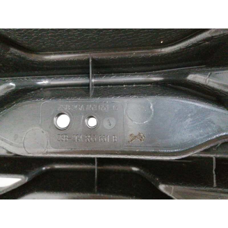 REJILLA DELANTERA SIN LOGO R-LINE