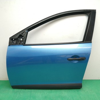 Recambio de puerta delantera izquierda para renault megane iii berlina 5 p 1.6 16v referencia OEM IAM   
