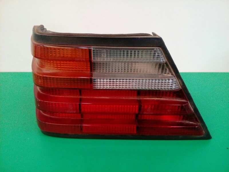 Recambio de piloto trasero izquierdo para mercedes-benz clase e (w124) berlina 3.0 cat referencia OEM IAM 1248200164  