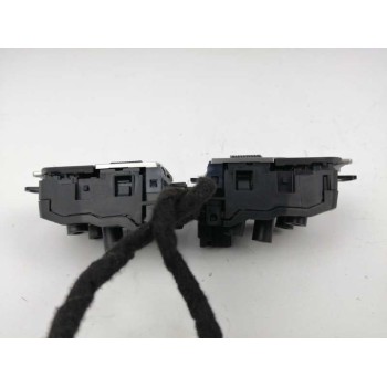 Recambio de mando volante para peugeot 3008 gt line referencia OEM IAM 9812313777  