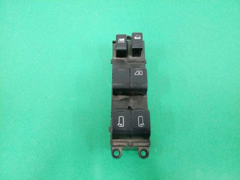 Recambio de mando elevalunas delantero izquierdo para nissan elgrand (2002-2010) 3.5 v6 cat e51 referencia OEM IAM 25401WL000  