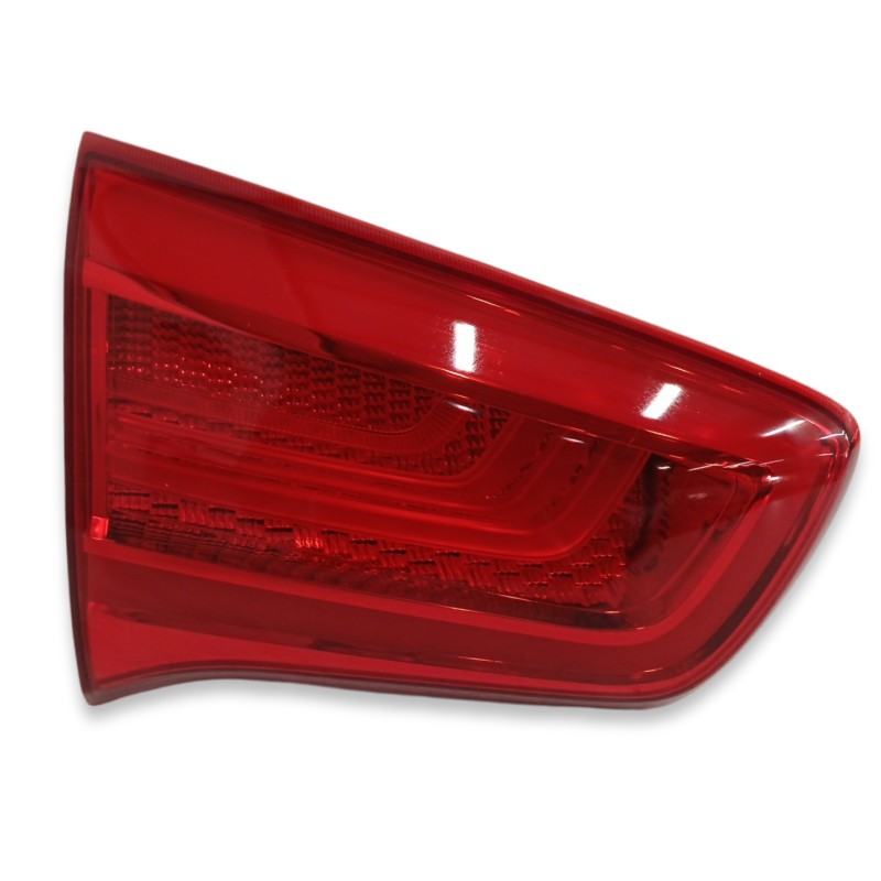 Recambio de piloto trasero izquierdo interior para kia sportage iv (ql, qle) 1.7 crdi referencia OEM IAM 924053W610  