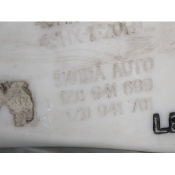 Recambio de faro antiniebla izquierdo para skoda octavia berlina (1z3) 2.0 16v fsi referencia OEM IAM 1Z0941699  