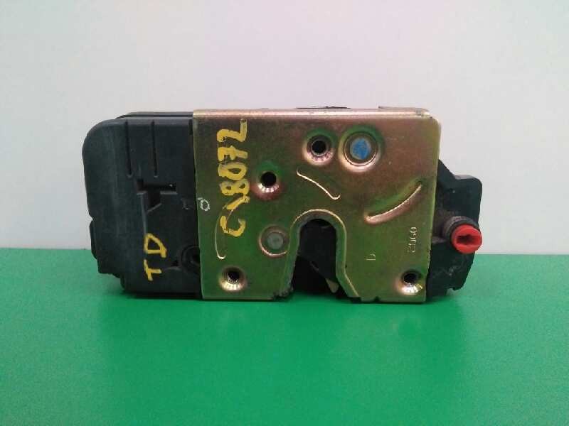 Recambio de cerradura puerta trasera derecha para peugeot 206 berlina xn referencia OEM IAM   