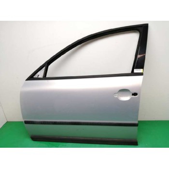 Recambio de puerta delantera izquierda para volkswagen passat berlina (3b2) 1.9 tdi referencia OEM IAM 3B4831051BE  CARIBE