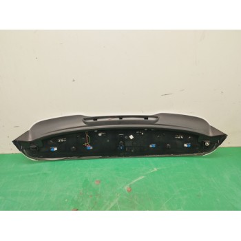 Recambio de aleron trasero para audi a3 sportback (8va, 8vf) 30 tfsi referencia OEM IAM 8V4827933C  