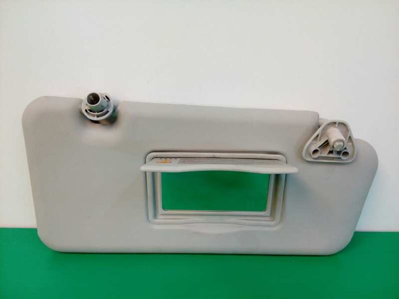 Recambio de parasol derecho para nissan note (e11e) acenta referencia OEM IAM   