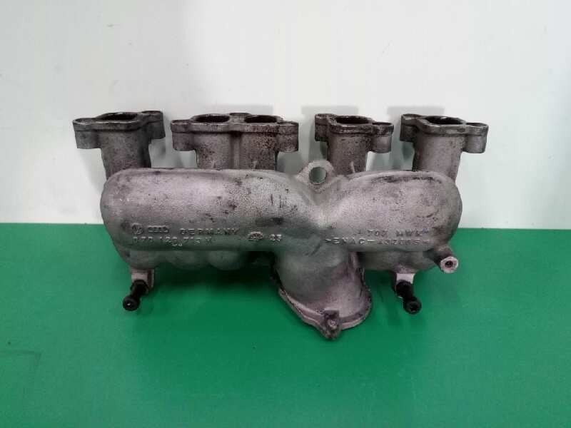 Recambio de colector admision para volkswagen touareg (7la) tdi r5 referencia OEM IAM 070129713H Recambio de colector admision para volkswagen touareg (7la) tdi r5 referencia OEM IAM 070129713H