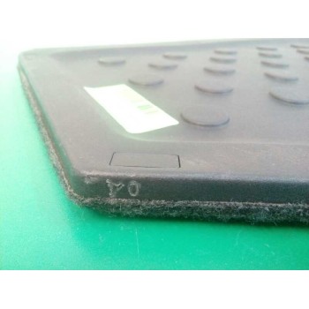 Recambio de alfombra maletero para nissan note (e11e) acenta referencia OEM IAM   TIRAR