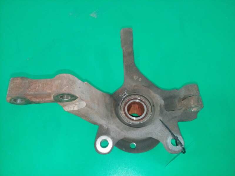 Recambio de mangueta delantera derecha para nissan note (e11e) acenta referencia OEM IAM   