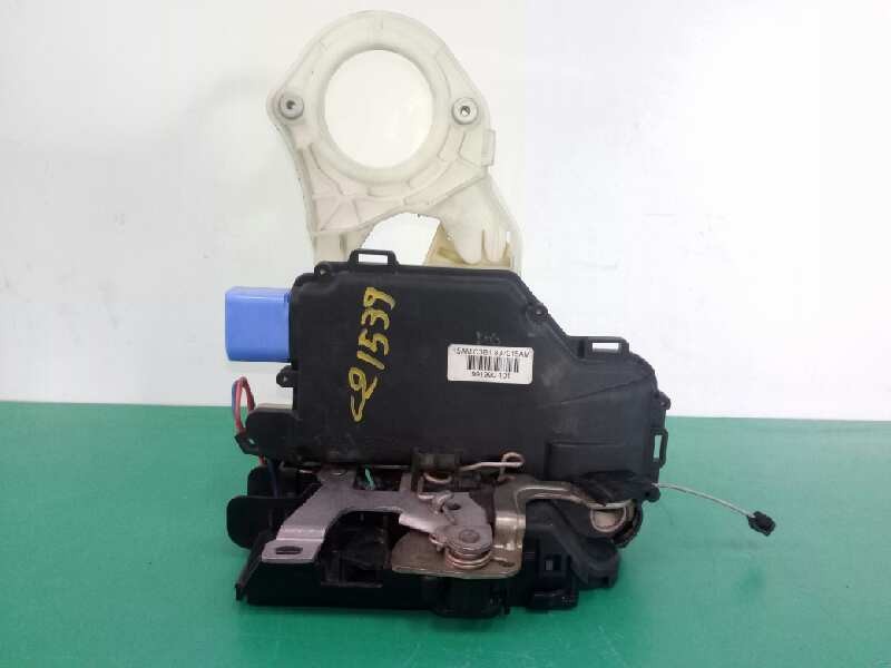 Recambio de cerradura puerta delantera izquierda para seat ibiza (6l1) 1.4 16v referencia OEM IAM 3B1837015AM  