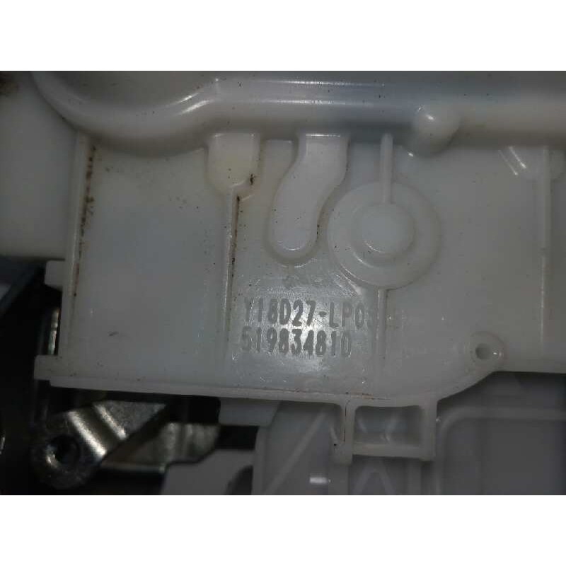 CERRADURA PUERTA TRASERA IZQUIERDA