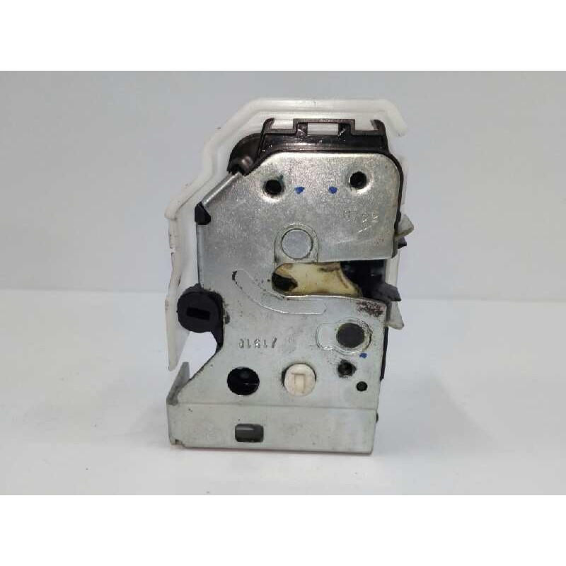 CERRADURA PUERTA TRASERA IZQUIERDA