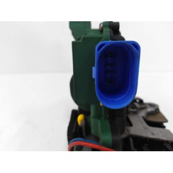 Recambio de cerradura puerta delantera izquierda para volkswagen polo (9n1) 1.4 16v referencia OEM IAM C3B1837015AM  