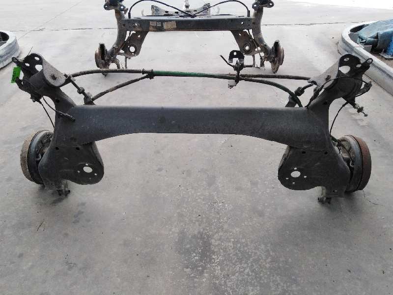 Recambio de puente trasero para fiat fiorino básico referencia OEM IAM 1353699080  