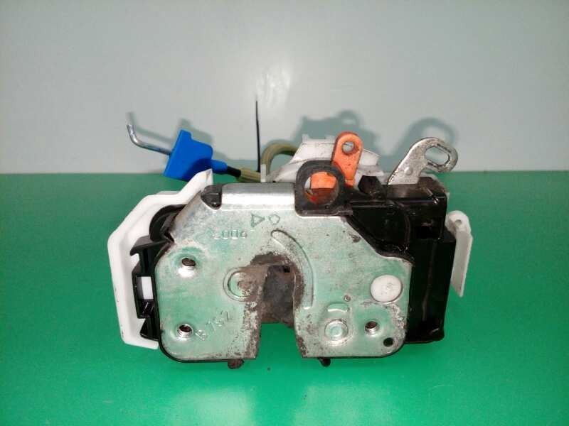 Recambio de cerradura puerta delantera derecha para fiat fiorino básico referencia OEM IAM 1361746080  