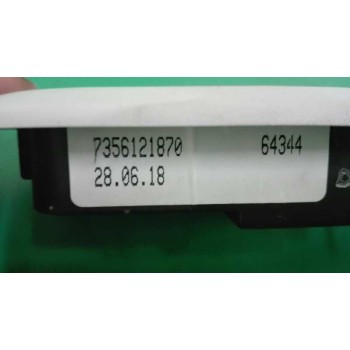 Recambio de luz interior para jeep renegade 1.6 m-jet cat referencia OEM IAM 735612187  