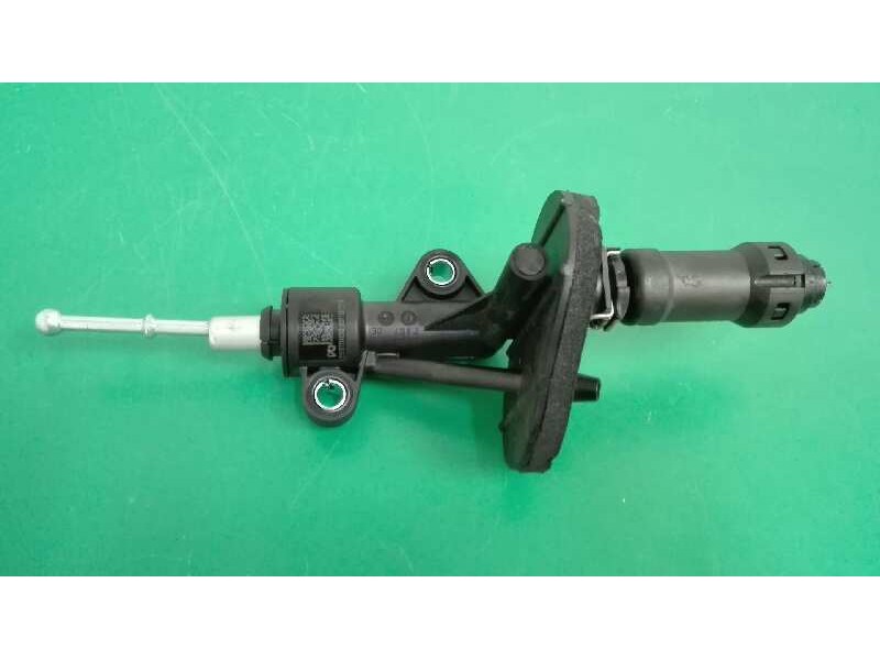 Recambio de bomba embrague para jeep renegade 1.6 m-jet cat referencia OEM IAM 00552723420 Recambio de bomba embrague para jeep renegade 1.6 m-jet cat referencia OEM IAM 00552723420