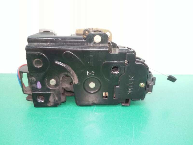 Recambio de cerradura puerta delantera izquierda para skoda octavia berlina (1u2) ambiente referencia OEM IAM   